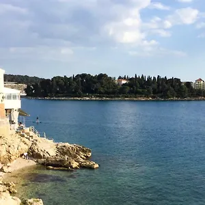 https://casa-monte.in-istria.net